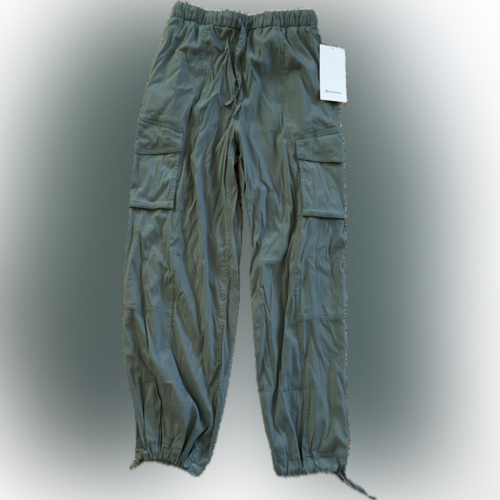 Lululemon MR Cargo Pant
